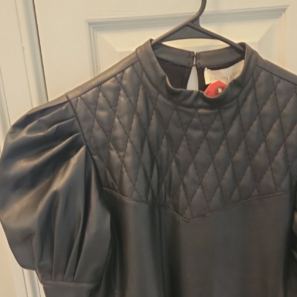 Sachin + Babi Black Quilted Puff Sleeve SAMPLE Dress - Picture 4 of 8